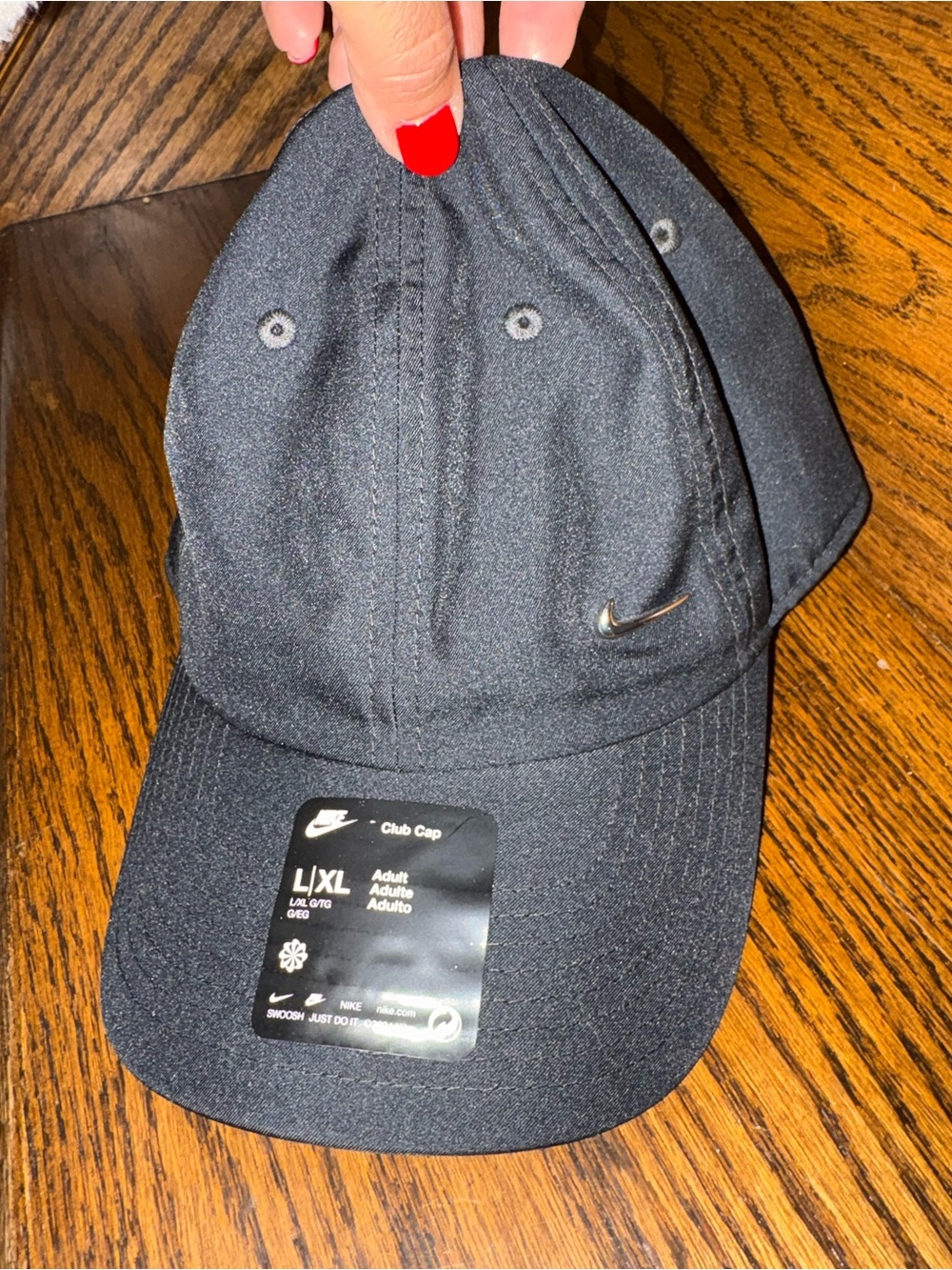 Nike Men's Black Club Cap with Silver Swoosh